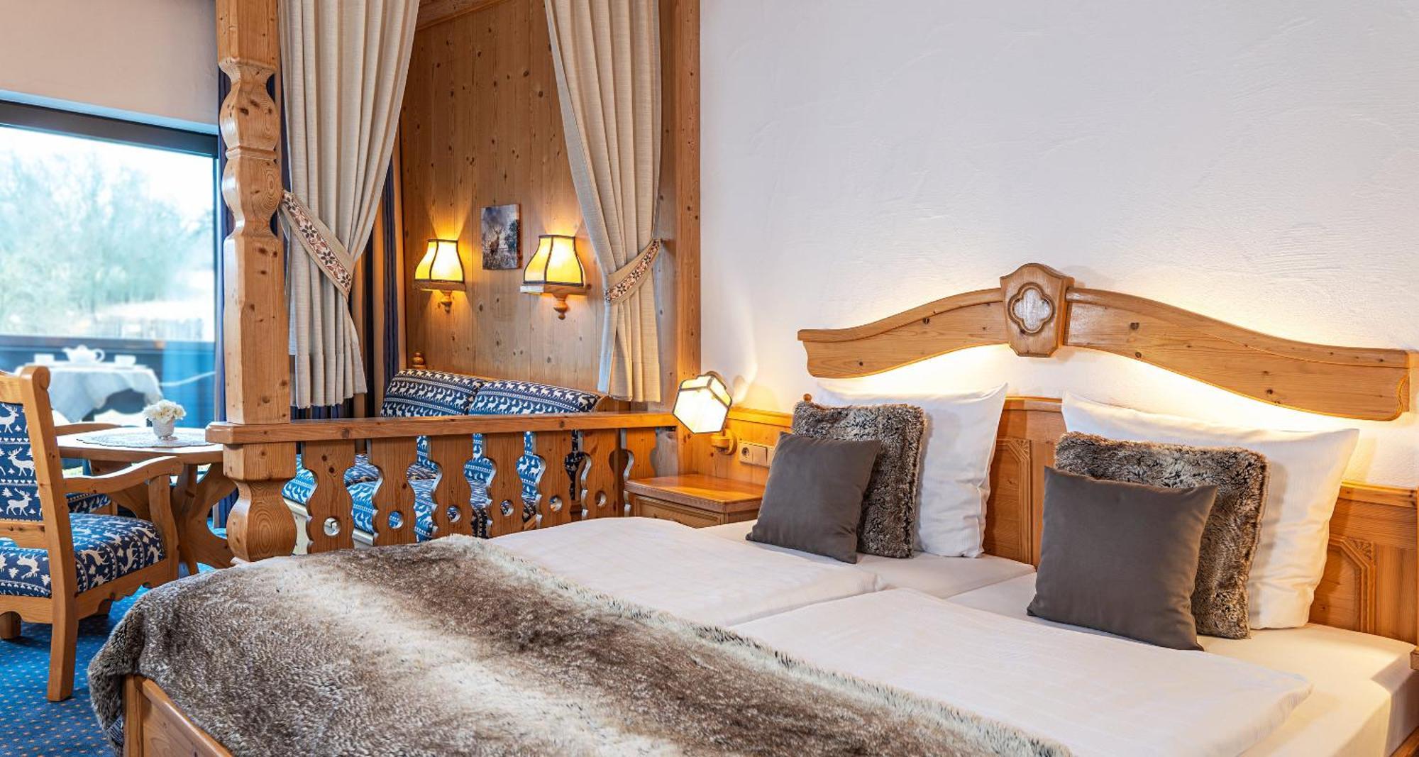 Victor'S Seehotel Weingaertner Bostalsee Bosen-Eckelhausen Room photo